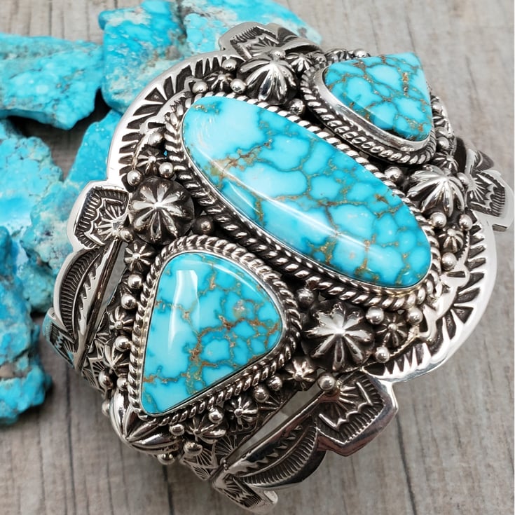 KINGMAN TURQUOISE CUFF SUNWEST SILVER CO INC